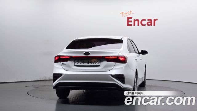 Kia K3 из Кореи Encar
