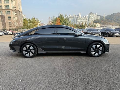 Hyundai Ioniq6 Long Range Exclusive + — пробег 8 320 км — фото 5 из 5