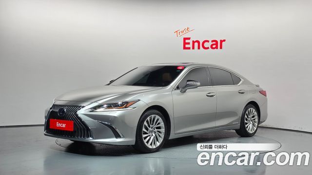 Lexus ES Executive — пробег 65 394 км — фото 1 из 5