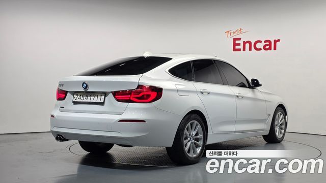 BMW Gran Turismo GT 320d xDrive — пробег 43 091 км — фото 2 из 5