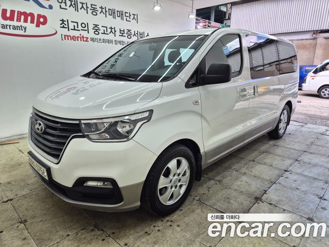 Hyundai Starex Wagon 11-Seater Modern — пробег 171 302 км — фото 1 из 5