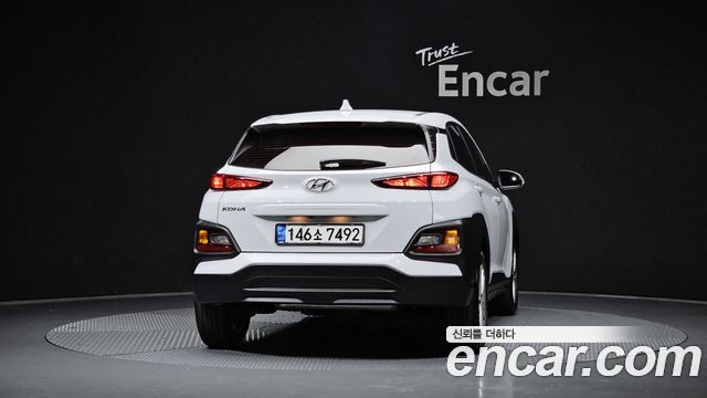 Hyundai Kona из Кореи Encar