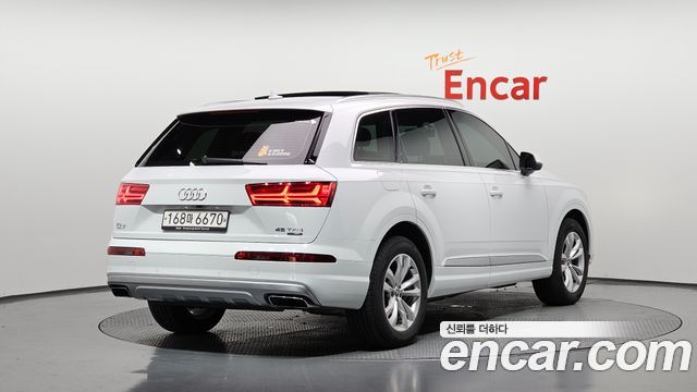 Audi Q7 из Кореи Encar