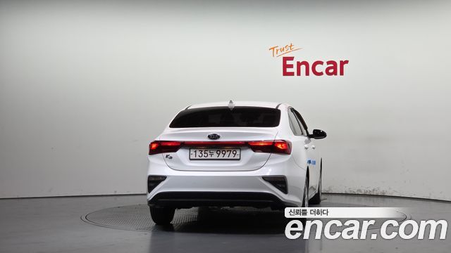 Kia K3 из Кореи Encar