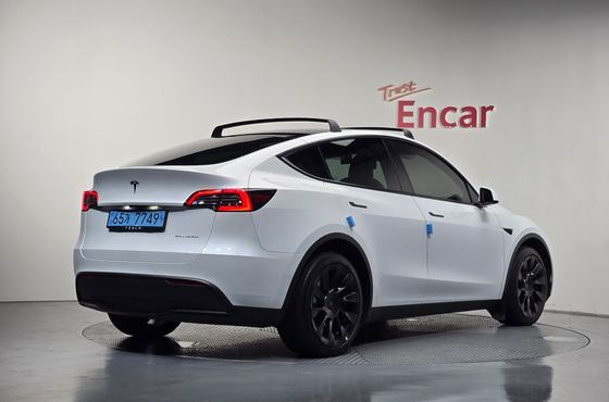 Tesla Model Y Long Range AWD — пробег 67 340 км — фото 2 из 5