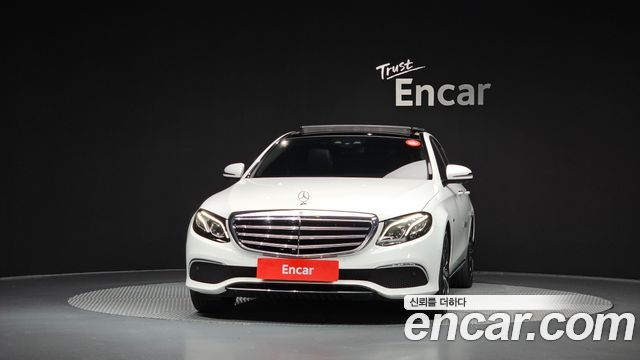 Mercedes-Benz E-Class из Кореи Encar