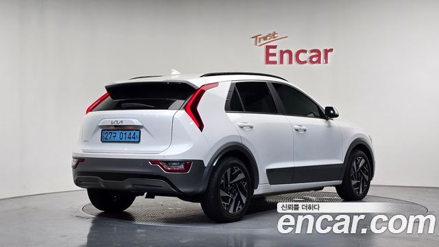 Kia Niro Earth — пробег 91 843 км — фото 2 из 5