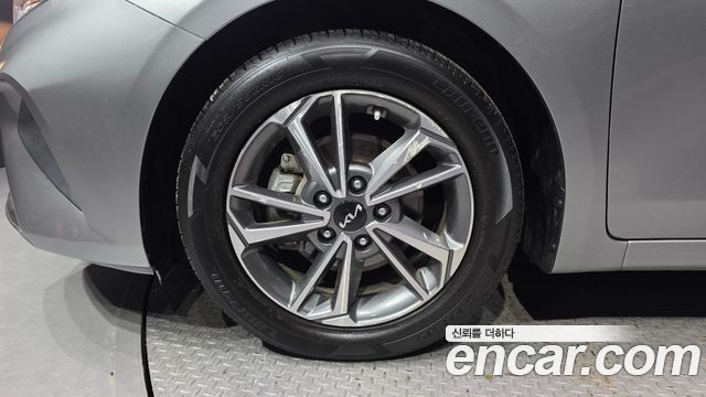 Kia K3 из Кореи Encar