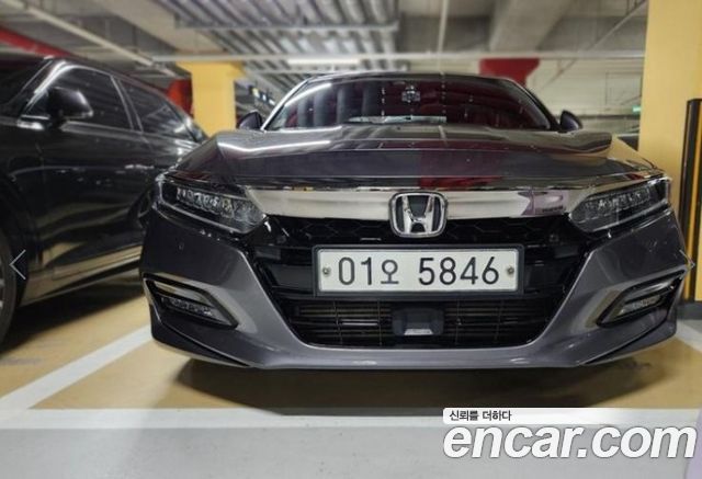 Honda Accord 2.0 Turbo Sport — пробег 96 930 км — фото 1 из 5