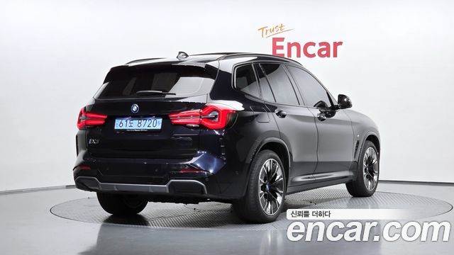 BMW iX3 M Sports — пробег 33 353 км — фото 2 из 5