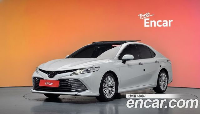 Toyota Camry 2.5 — пробег 55 458 км — фото 1 из 5
