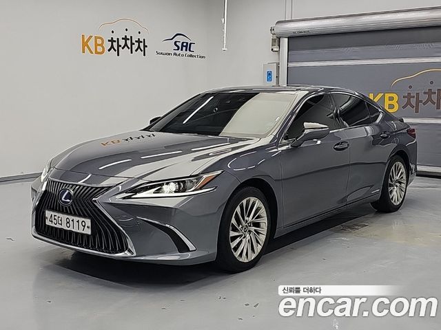 Lexus ES Luxury Plus — пробег 79 723 км — фото 2 из 5