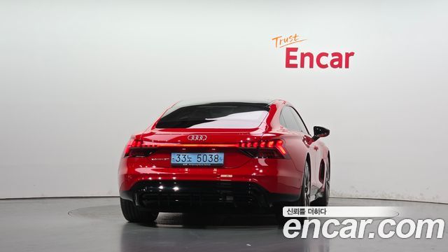Audi e-tron GT из Кореи Encar