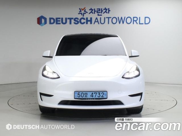 Tesla Model Y RWD — пробег 9 353 км — фото 3 из 5