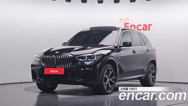 BMW X5 xDrive 30d M Sport — пробег 72 228 км — фото 1 из 5