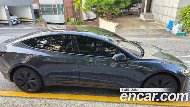 Tesla Model 3 Premium Long Range RWD — пробег 4 800 км — фото 3 из 5