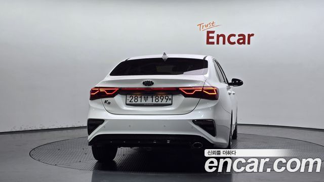 Kia K3 из Кореи Encar