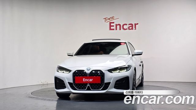 BMW i4 eDrive40 M Sports — пробег 34 251 км — фото 3 из 5