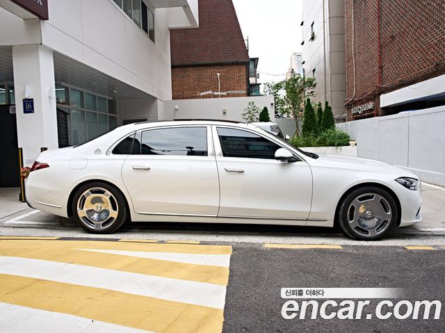 Mercedes-Benz S-Class Maybach S580 4MATIC — пробег 23 000 км — фото 4 из 5