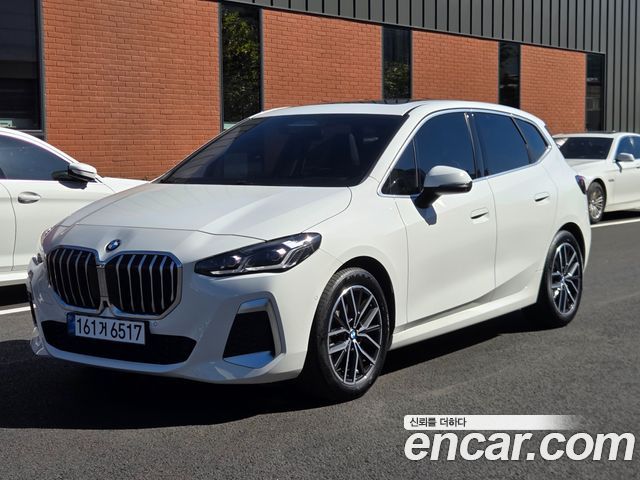 BMW 2-Series 220i M Sport Design — пробег 4 793 км — фото 1 из 5