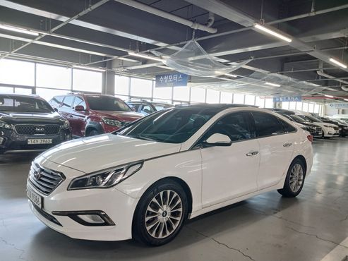 Hyundai Sonata 2.0 Style Special — пробег 219 956 км — фото 1 из 5