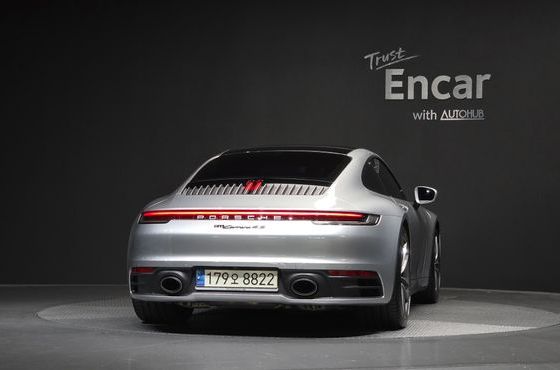 Porsche 911 Carrera 4S — пробег 60 756 км — фото 4 из 5