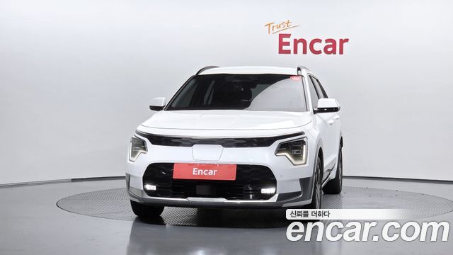 Kia Niro Earth — пробег 26 970 км — фото 3 из 5