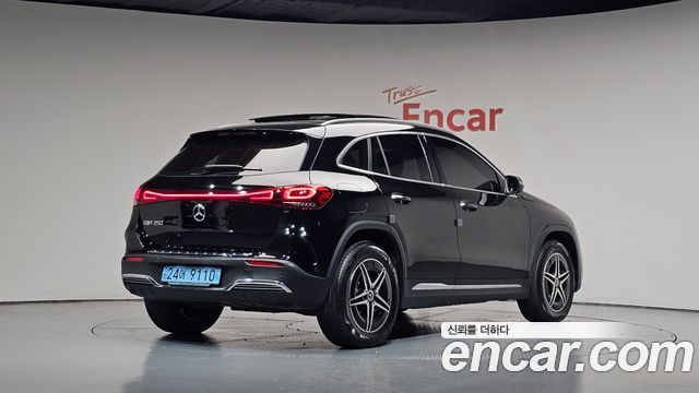 Mercedes-Benz EQA из Кореи Encar