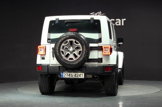 Jeep Wrangler 2.8 Diesel Sahara 4Door — пробег 187 813 км — фото 4 из 5