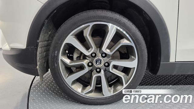 Ssangyong TIBOLI из Кореи Encar