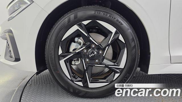 Kia K5 из Кореи Encar