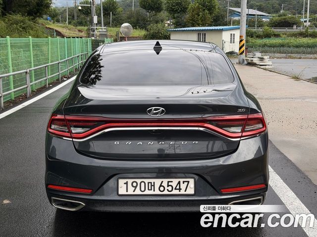 Hyundai Grandeur 3.0 Modren Basic (Rental car) — пробег 109 054 км — фото 5 из 5