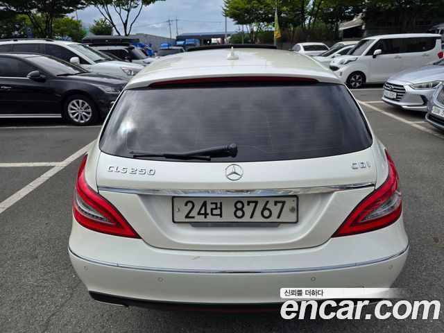 Mercedes-Benz CLS-Class из Кореи Encar