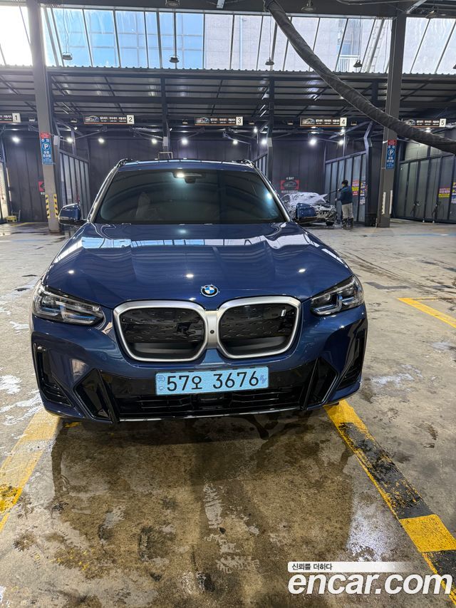 BMW iX3 M Sports — пробег 38 000 км — фото 3 из 5
