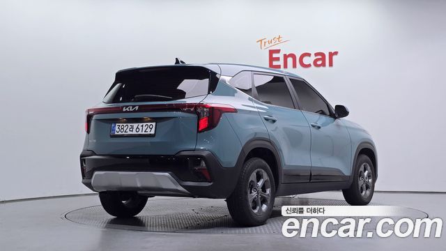 Kia Seltos из Кореи Encar