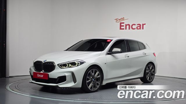 BMW 1-Series M135i xDrive — пробег 54 568 км — фото 1 из 5