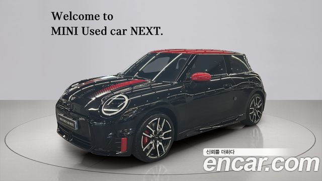 Mini Cooper JCW — пробег 3 013 км — фото 1 из 5