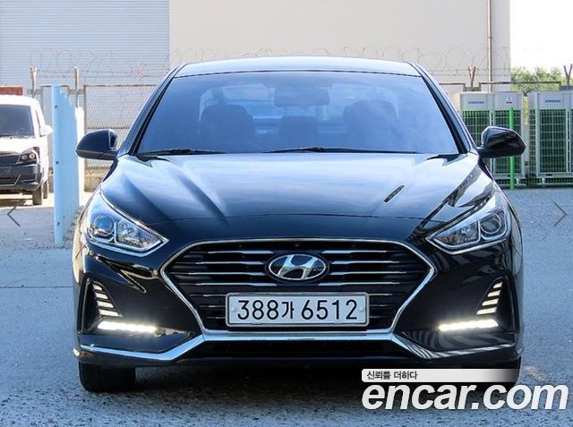 Hyundai Sonata 2.0 Style — пробег 83 376 км — фото 1 из 5