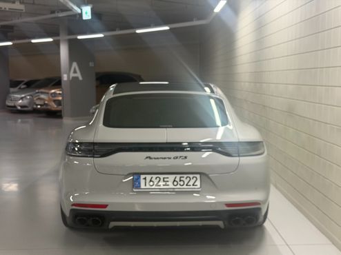 Porsche Panamera 4.0 GTS — пробег 56 500 км — фото 5 из 5