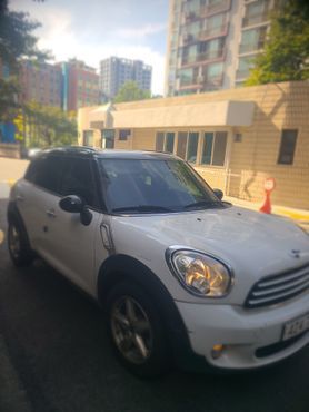 Mini Countryman SE 1st — пробег 99 991 км — фото 1 из 5