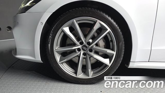 Audi A7 из Кореи Encar