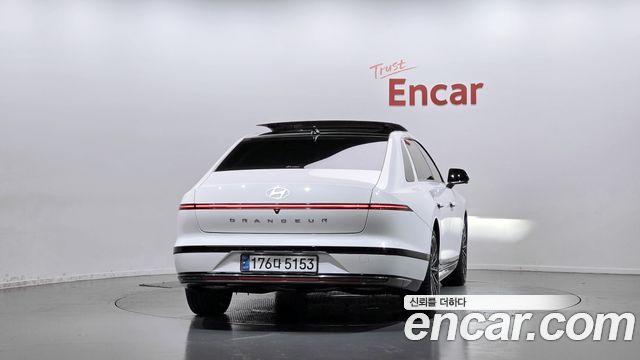 Hyundai Grandeur из Кореи Encar