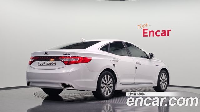 Hyundai Grandeur из Кореи Encar