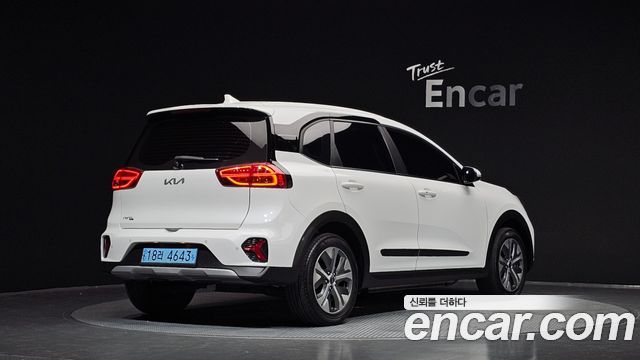 Kia Niro Earth — пробег 148 140 км — фото 2 из 5