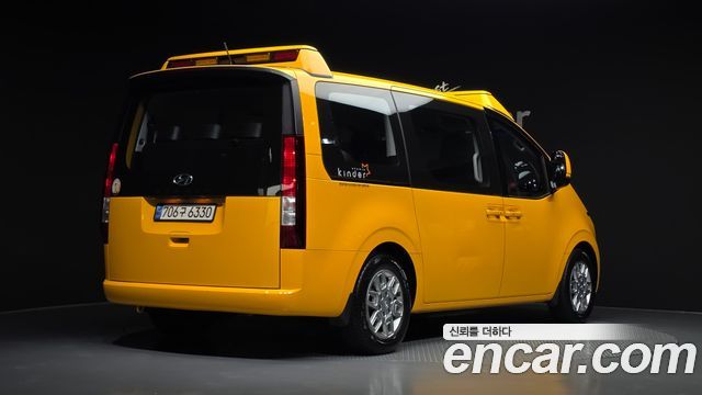 Hyundai Staria из Кореи Encar