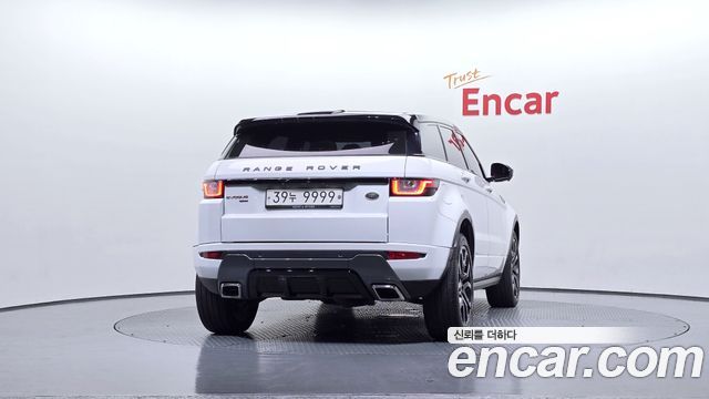 Land Rover Range Rover Evoque 2.0 TD4 HSE Dynamic — пробег 123 219 км — фото 4 из 5