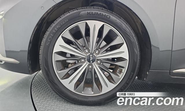 Kia K8 из Кореи Encar