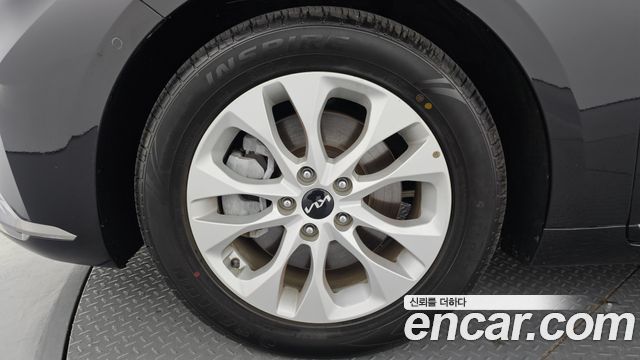 Kia K8 из Кореи Encar
