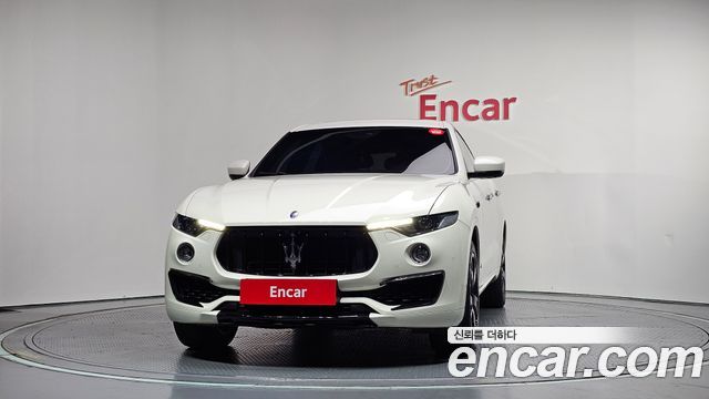 Maserati Levante 3.0 AWD GranSport — пробег 128 038 км — фото 3 из 5