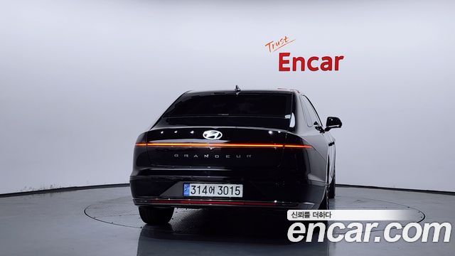 Hyundai Grandeur из Кореи Encar